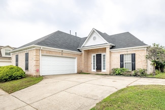 930 Nesting Wood Cir E, Cordova, TN 38018