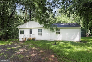 133 Beechwood Ln, Harpers Ferry, WV 25425