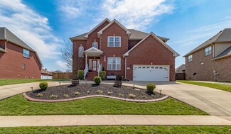1128 Drakes Cove Rd N, Adams, TN 37010