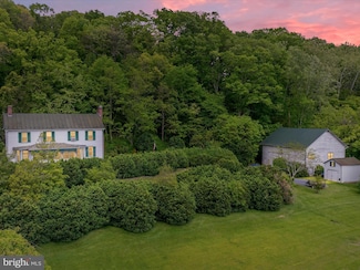 436 Chapman Landing Rd, Edinburg, VA 22824