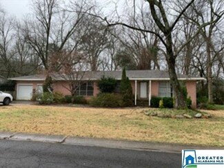817 Twin Lake Dr NE, Birmingham, AL 35215
