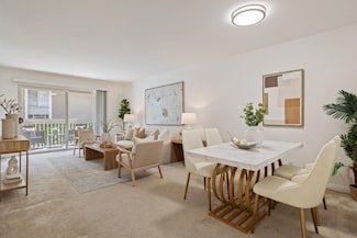 675 Sharon Park Dr Unit 216, Menlo Park, CA 94025