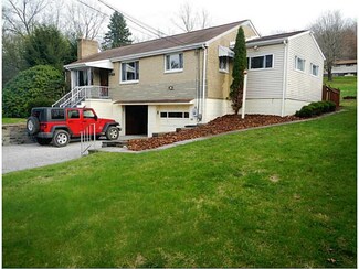 110 Manor Dr, Valencia, PA 16059