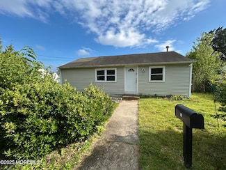 78 Adriatic Ave, Waretown, NJ 08758