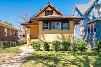 150 S 13th Ave, Maywood, IL 60153