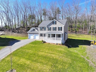 19 Oriole Dr, Groton, MA 01450