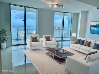 300 S Biscayne Blvd Unit T2710, Miami, FL 33131
