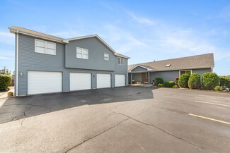 323 E Liberty St, Wauconda, IL 60084