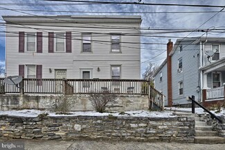 413 Reading St, Steelton, PA 17113