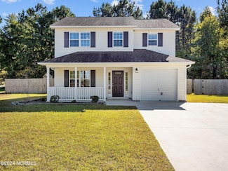 101 Clymer Ct, Hubert, NC 28539