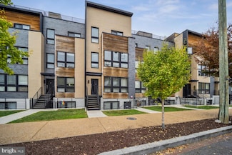 2724 12th St NE Unit 6, Washington, DC 20018