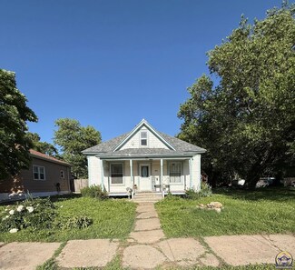 324 West St, Emporia, KS 66801