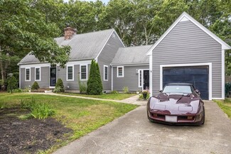 20 Kennedy Ln, West Yarmouth, MA 02673