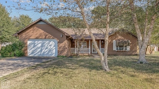 906 Amber Ln, Manila, AR 72442