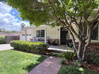 1069 Carol Ln, Lafayette, CA 94549
