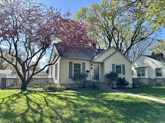 3228 Florida Ave S, Saint Louis Park, MN 55426