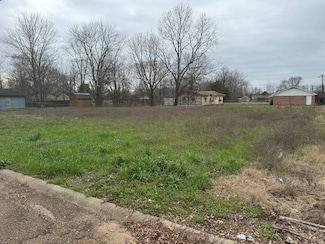 000 College St Unit 1,4, 5, 8, Itta Bena, MS 38941