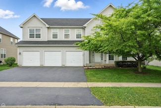 465 Blue Heron Cir, Bartlett, IL 60103