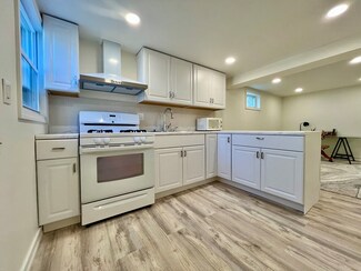 10 Wright St Unit 1, Arlington, MA 02474