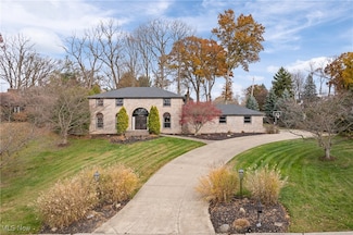 3675 Country Club Dr, Silver Lake, OH 44224