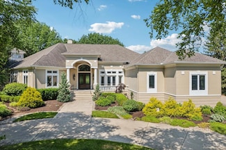 6633 Heritage Club Dr, Mason, OH 45040