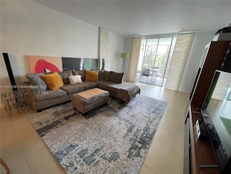 3660 NE 166th St Unit 307, North Miami Beach, FL 33160