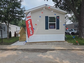 110 White Oak Dr Unit 110Whi, Morton, IL 61550