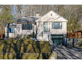 308 Winchester St, Newton Highlands, MA 02461