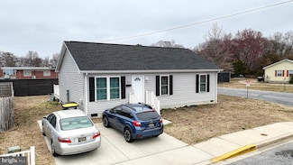 533 W 7th St, Laurel, DE 19956