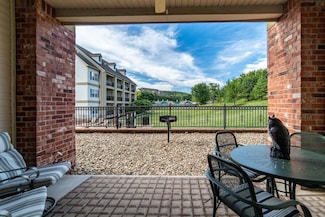 3830 Green Mountain Dr Unit 104, Branson, MO 65616