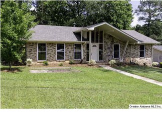309 Glen Crest Cir, Fairfield, AL 35064