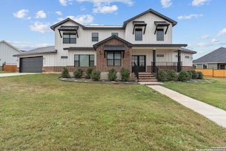 108 Woodbridge Dr, La Vernia, TX 78121