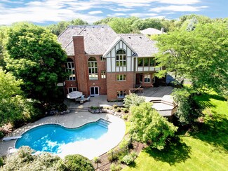 5864 Rock Dove Ct, Long Grove, IL 60047