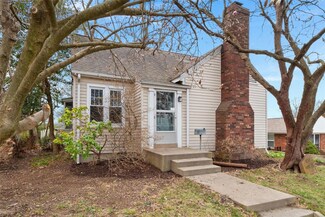 106 Front St, Waterloo, IL 62298