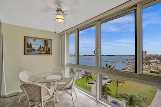 301 Lake Shore Dr Unit 809, West Palm Beach, FL 33403