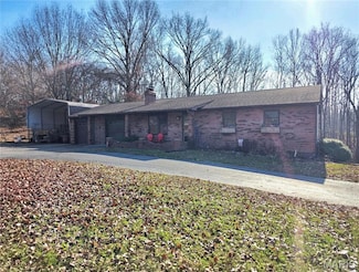 651 Rolling Hills Dr, Cape Girardeau, MO 63701