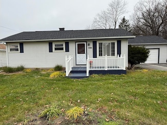 20041 Wilmot Rd, Belleville, MI 48111