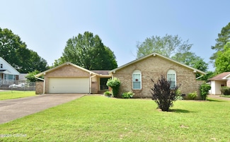 16 Trailwood Dr, Jackson, TN 38301