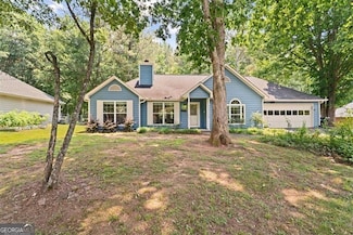 2395 Holly Branch Dr, Cumming, GA 30040