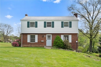327 Pinehaven Dr, Pittsburgh, PA 15241