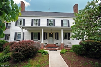 1135 State Route 28, Somerville, NJ 08876