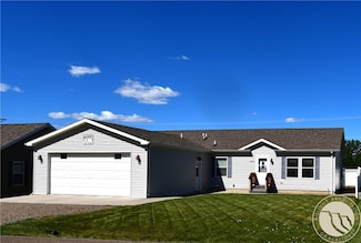 106 5th St, Glendive, MT 59330