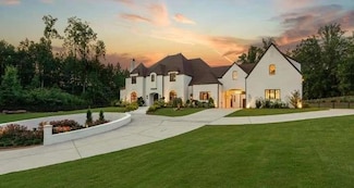 2242 Shoal Creek Rd, Buford, GA 30518