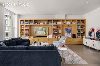 74 Grand St Unit 5, New York, NY 10013