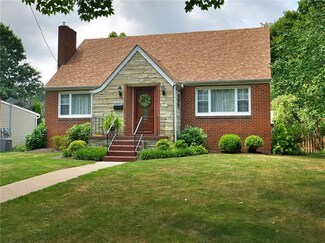 537 11th St, Oakmont, PA 15139