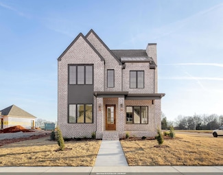 202 Fame Ave, Tuscumbia, AL 35674