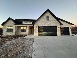 19951 Fiddler Ln, Joplin, MO 64801