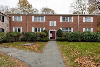 108 Lake Shore Rd Unit 4, Brighton, MA 02135