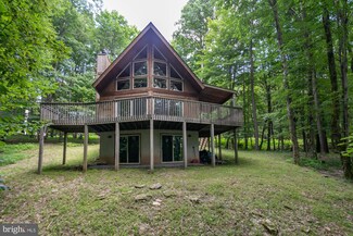 1407 Goldenrod Dr, Terra Alta, WV 26764