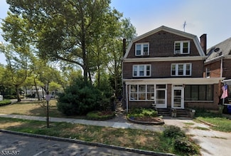 69 Lewis St, Perth Amboy, NJ 08861
